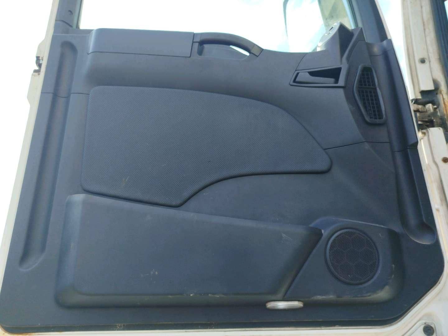 Sitrak C7H MAX ZZ4186V391HE,  715 572 км, 2023 года в лизинг