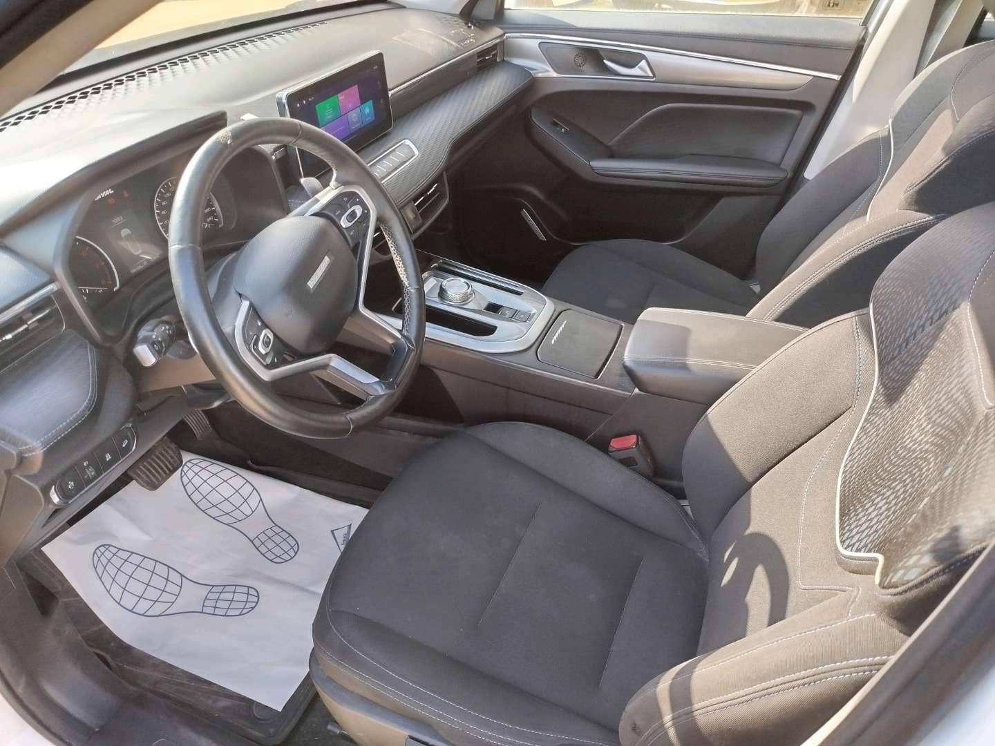 Haval Jolion,  196 108 км, 2023 года в лизинг