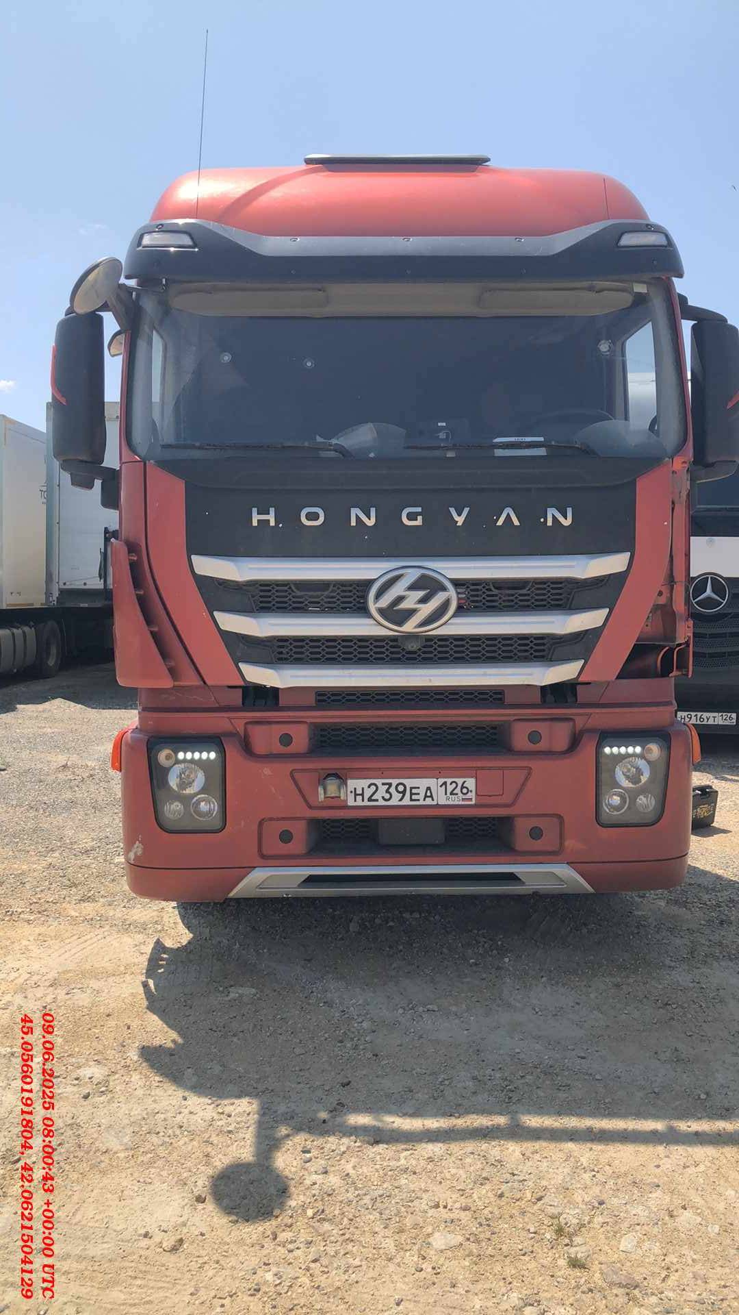 HONGYAN CQ4186HV52,  178 438 км, 2023 года в лизинг