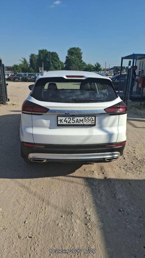 Geely Atlas Pro,  9 297 км, 2024 года в лизинг