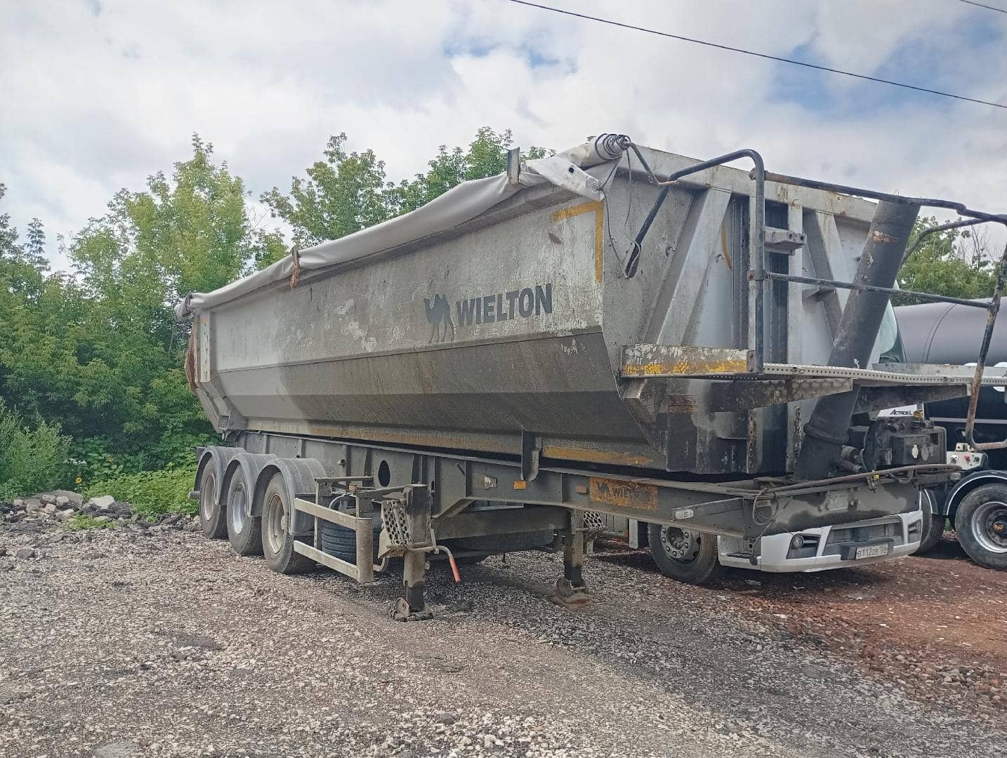 Wielton Самосвальный NW 3 S 34 PD,  200 000 км, 2019 года в лизинг