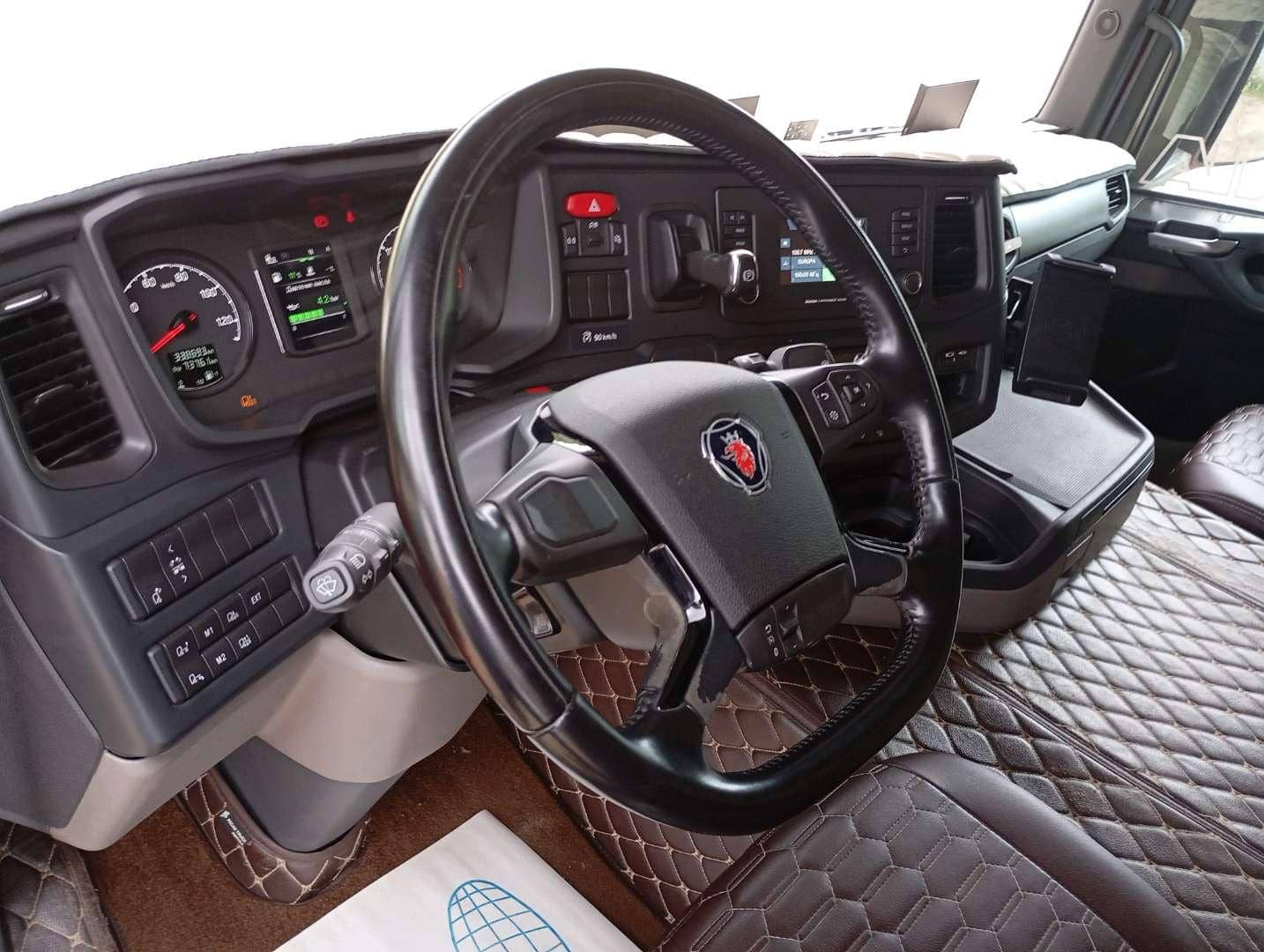 SCANIA G 440 A6x4NA,  338 693 км, 2023 года в лизинг