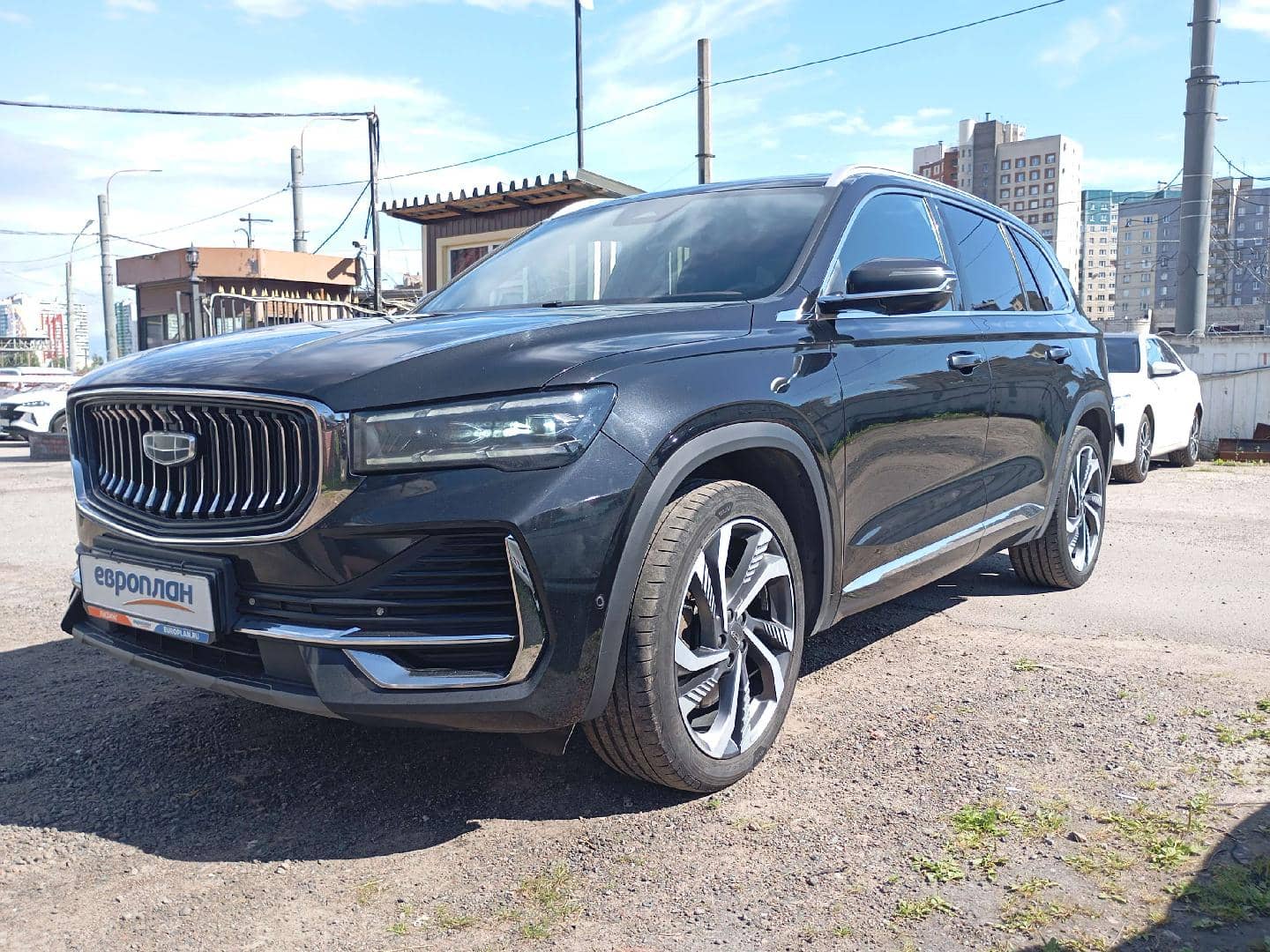 Geely Monjaro,  117 835 км, 2023 года в лизинг