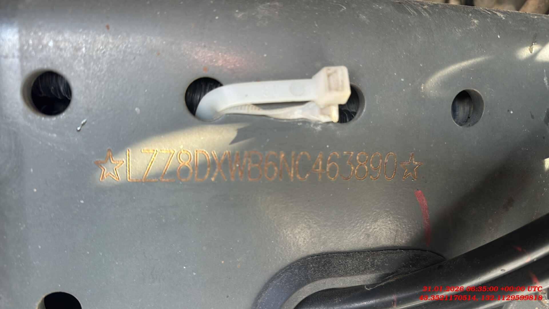 Sitrak ZZ3316V306ME,  285 370 км, 2022 года в лизинг
