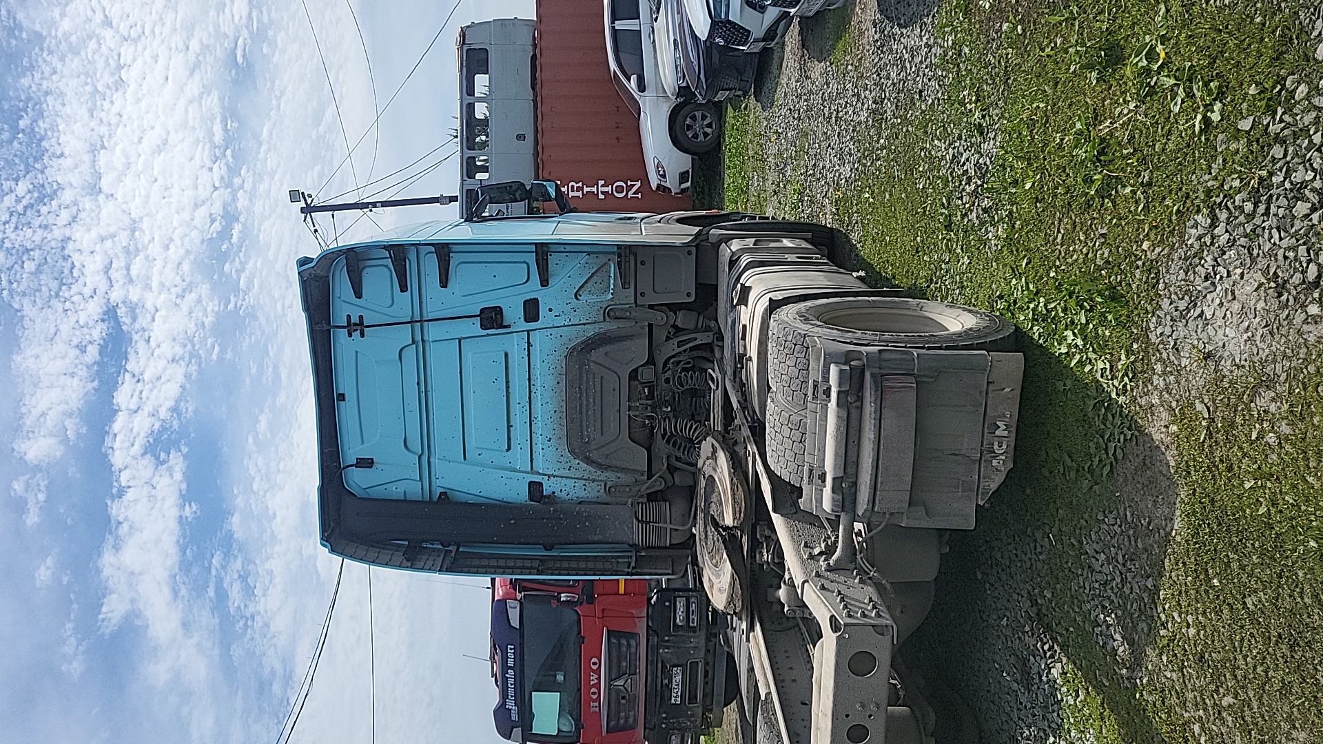 Shacman SX4188YY381,  203 519 км, 2023 года в лизинг