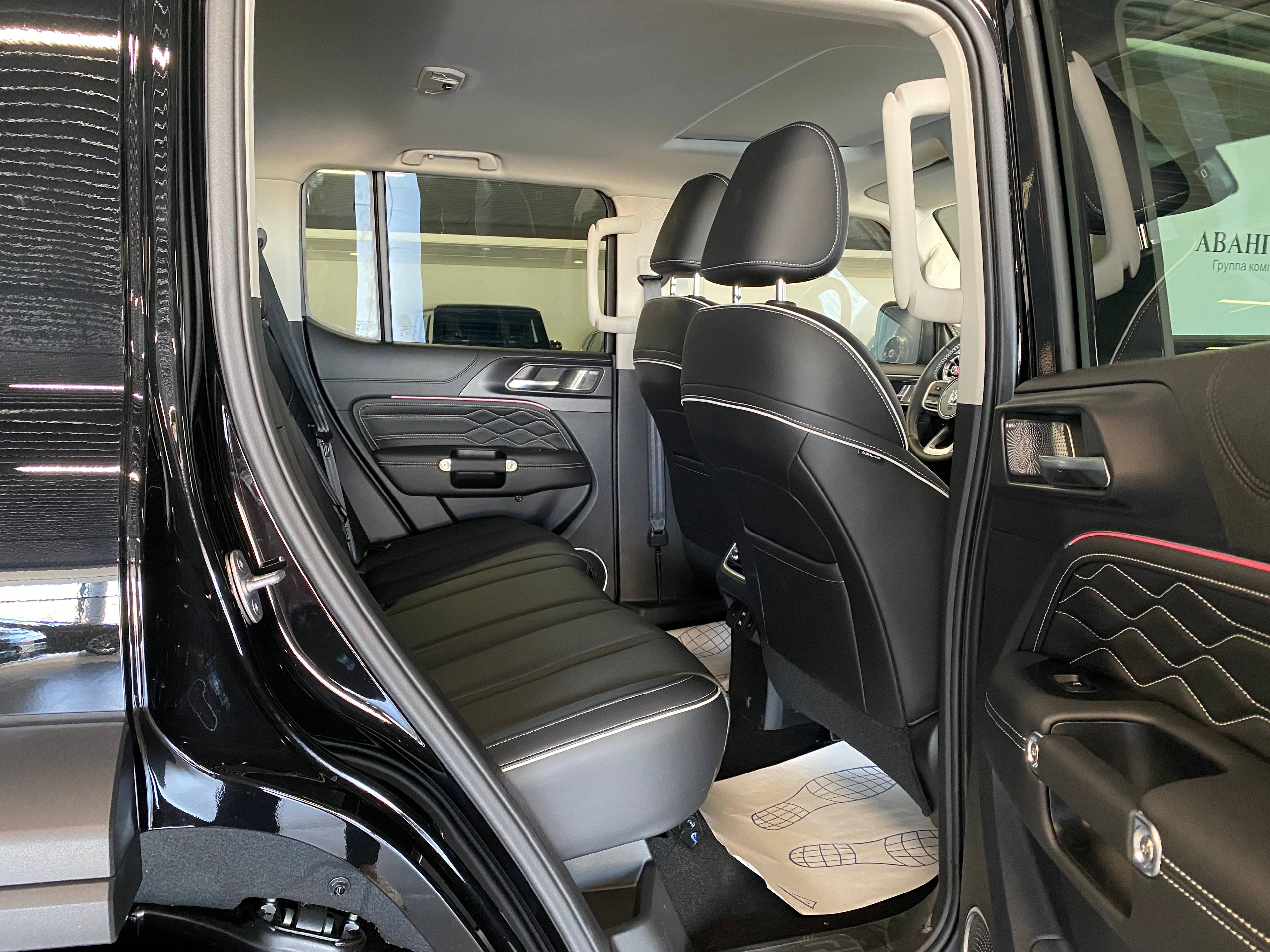 Tank 300 City Premium 2.0 8AT 4WD