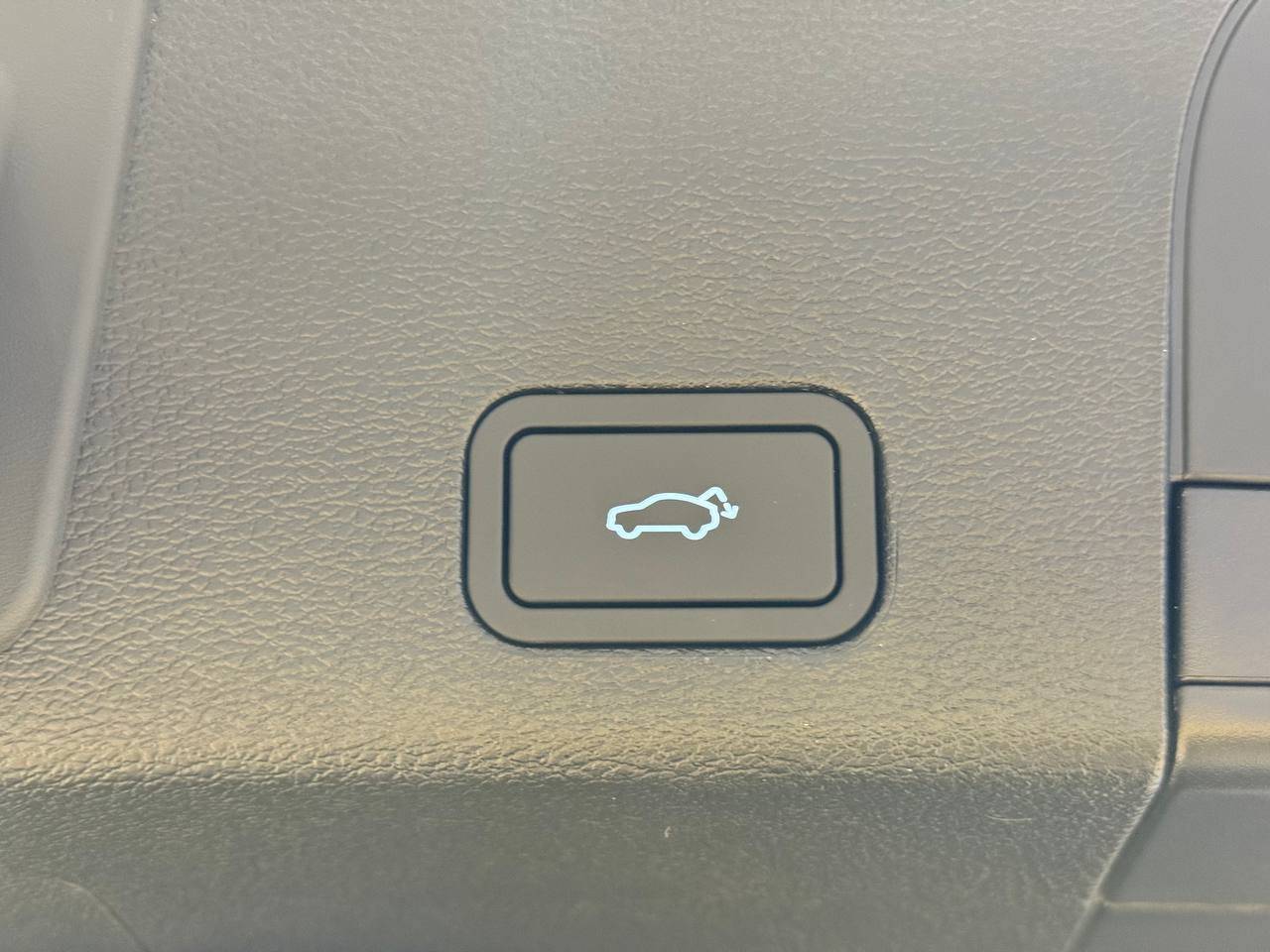 Knewstar 001 Flagship 2.0T 4WD 8AT