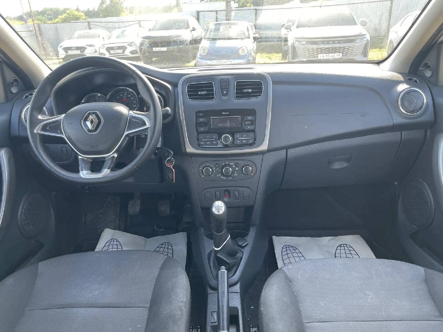 Renault Logan II,  165 422 км, 2020 года в лизинг