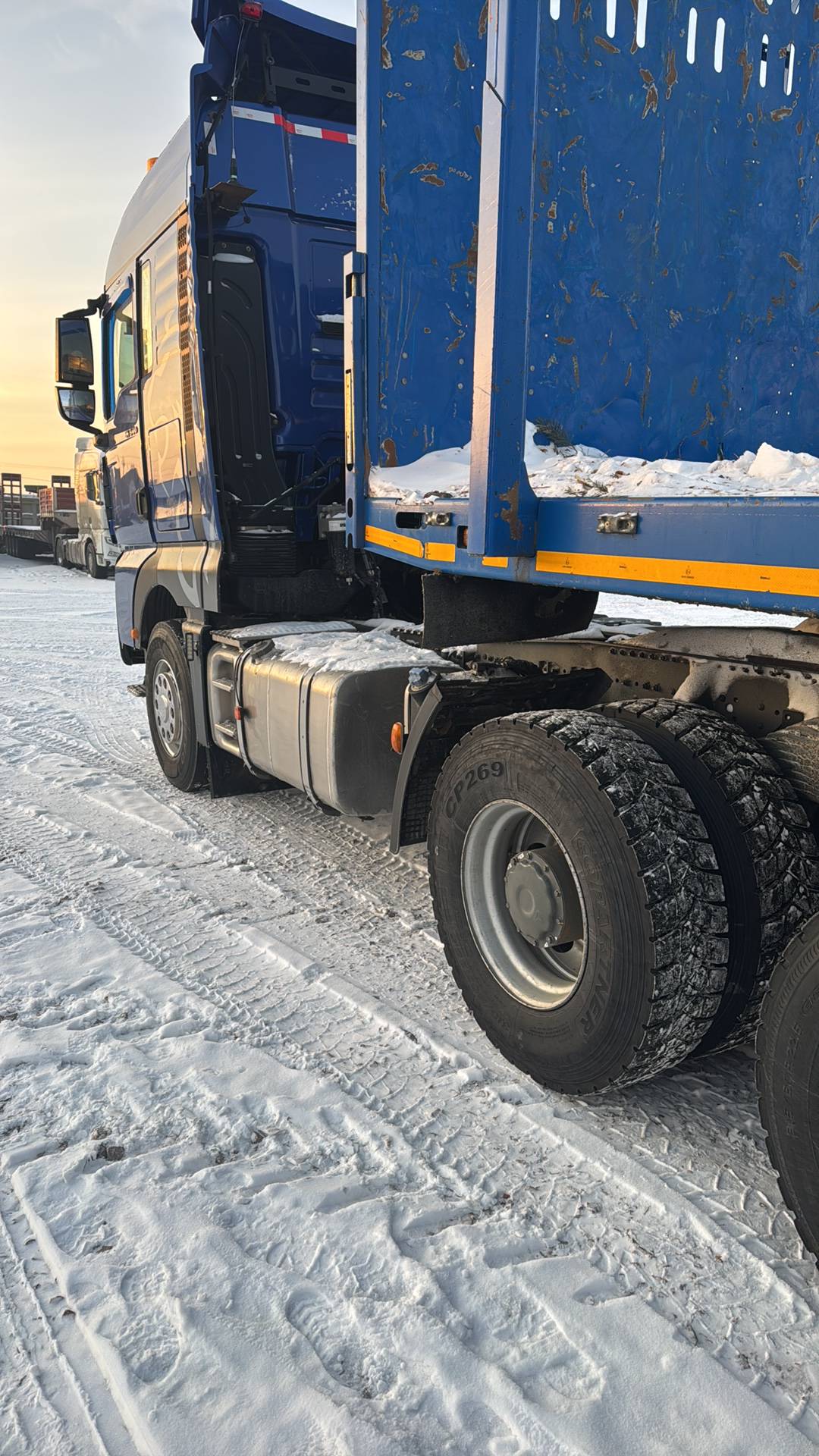 Sitrak С7Н 6×4 ZZ4256V364HE,  192 285 км, 2022 года