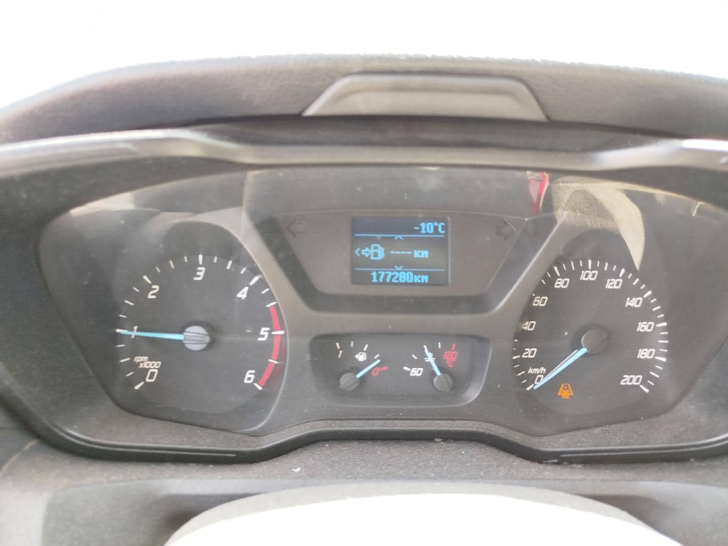 Ford Transit,  177 279 км, 2021 года в лизинг