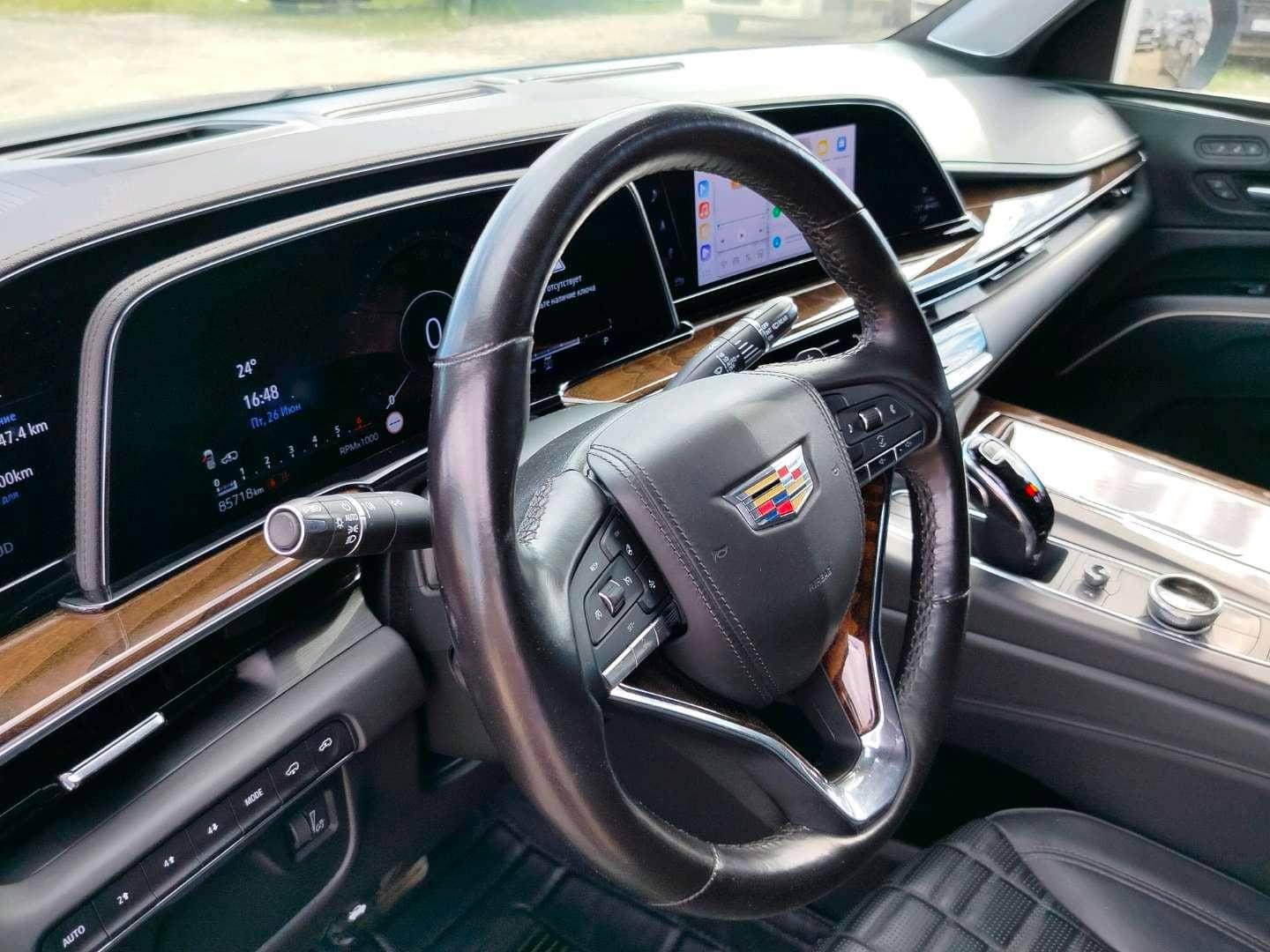 Cadillac Escalade,  85 718 км, 2023 года в лизинг