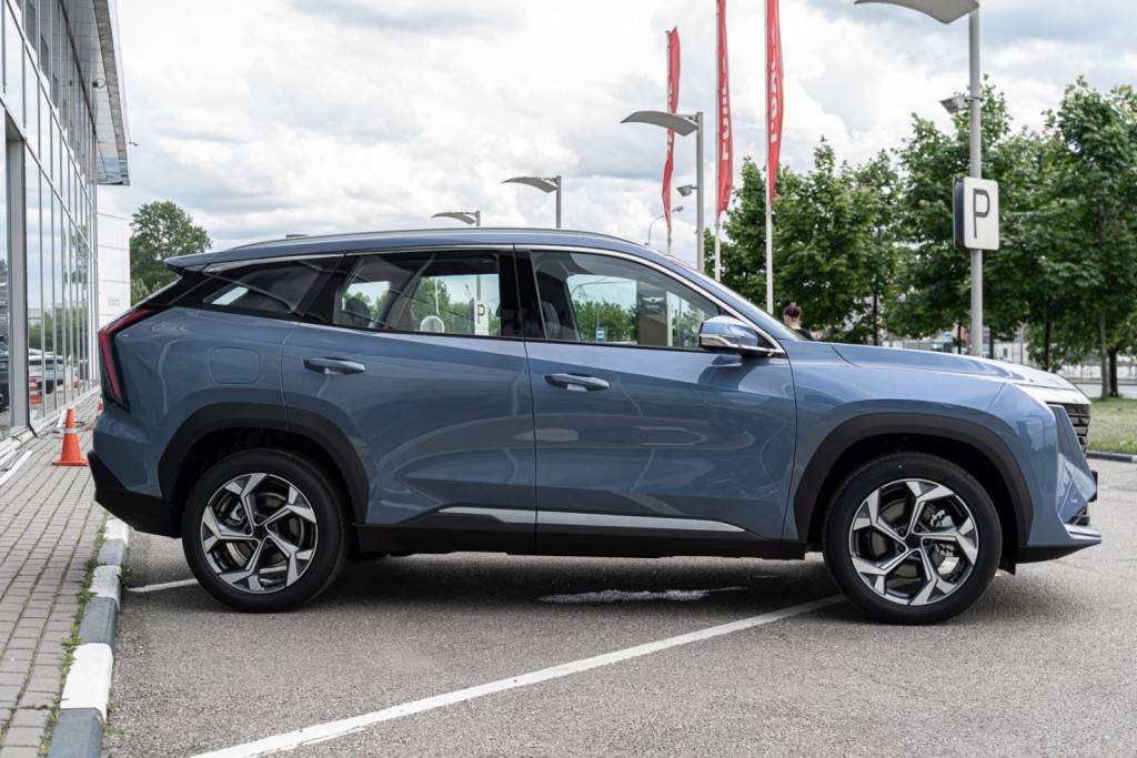 Geely Atlas Flagship 2.0T 8AT 4WD