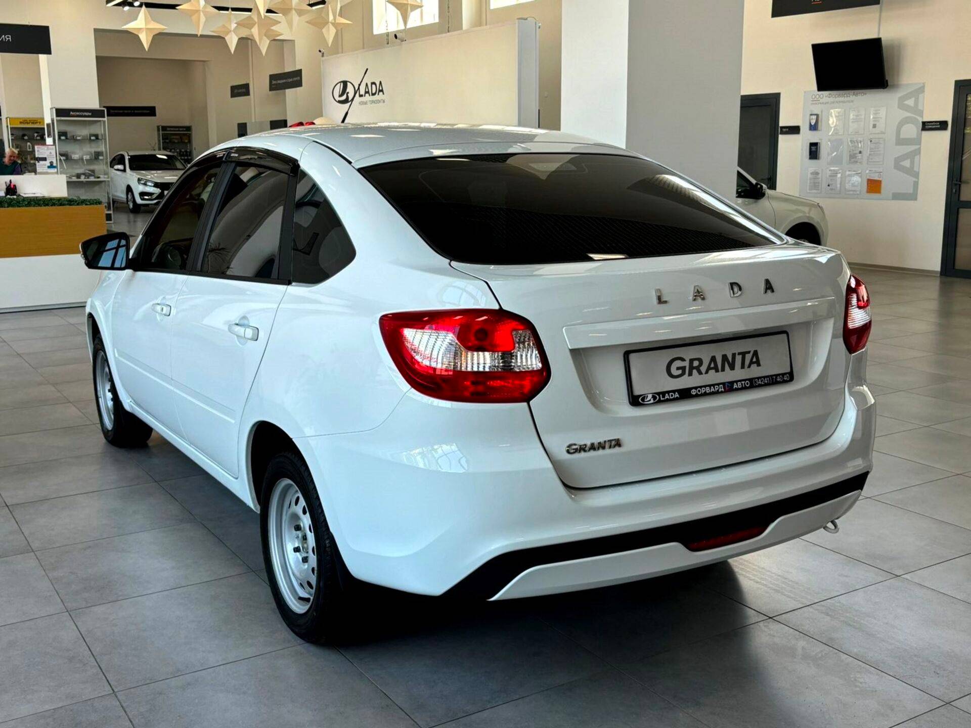 Lada Granta седан Comfort'24 1.6 90hp 5MT