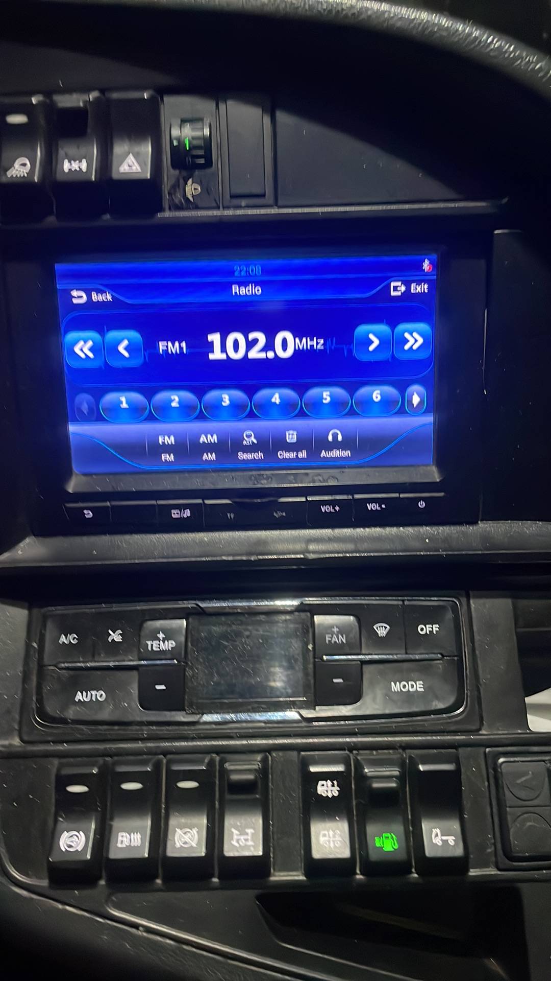 Sitrak C7H 4x2 ZZ4186V361HE,  421 770 км, 2022 года в лизинг