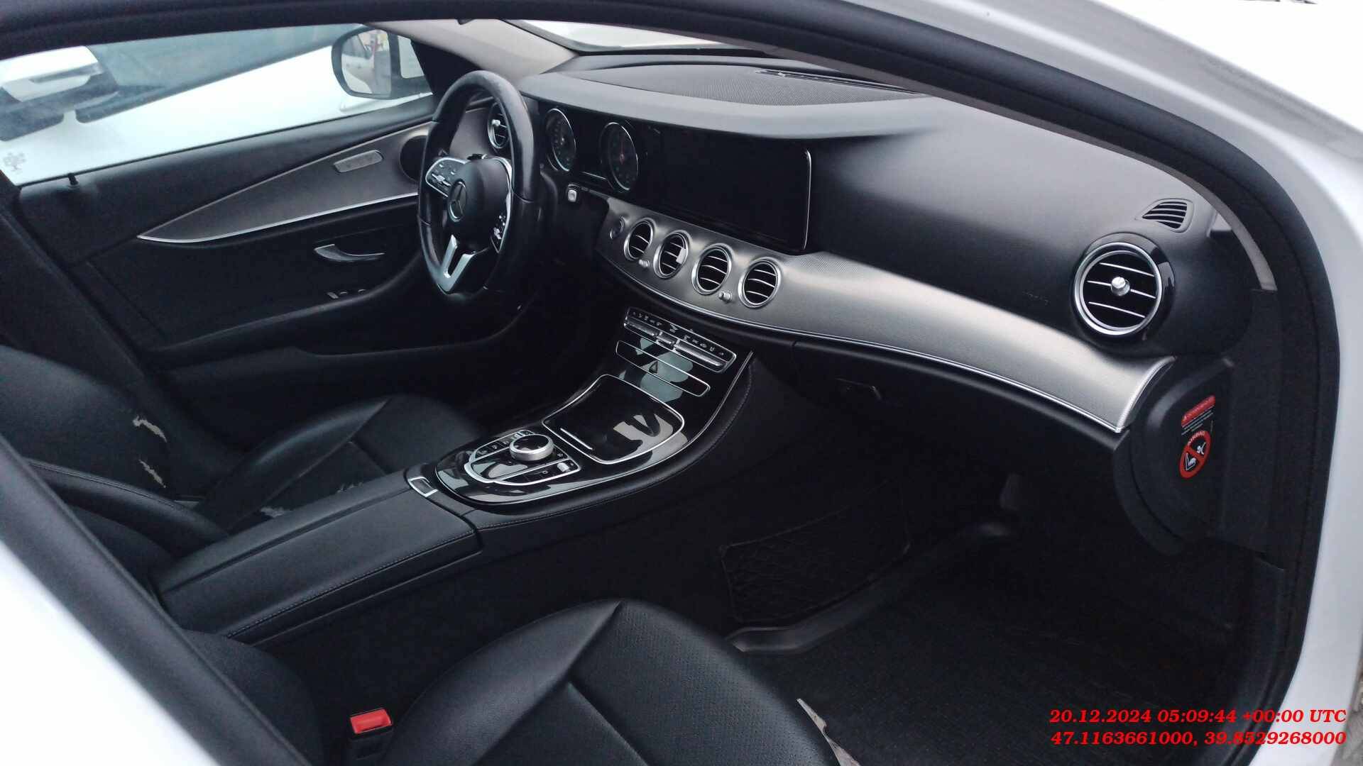 Mercedes-Benz E седан,  278 613 км, 2018 года в лизинг