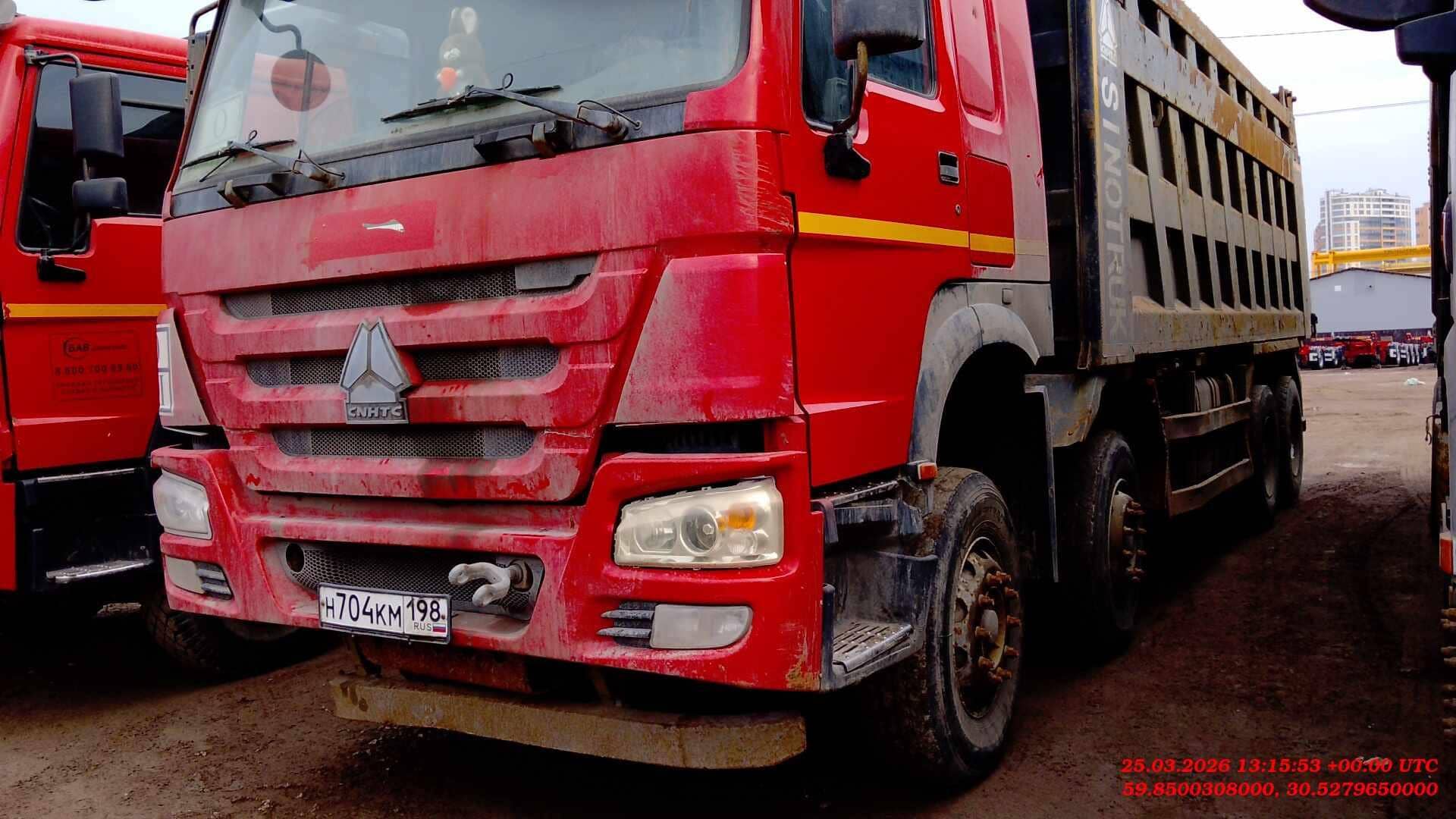 HOWO ZZ3407S3867Е 8х4,  166 091 км, 2022 года в лизинг