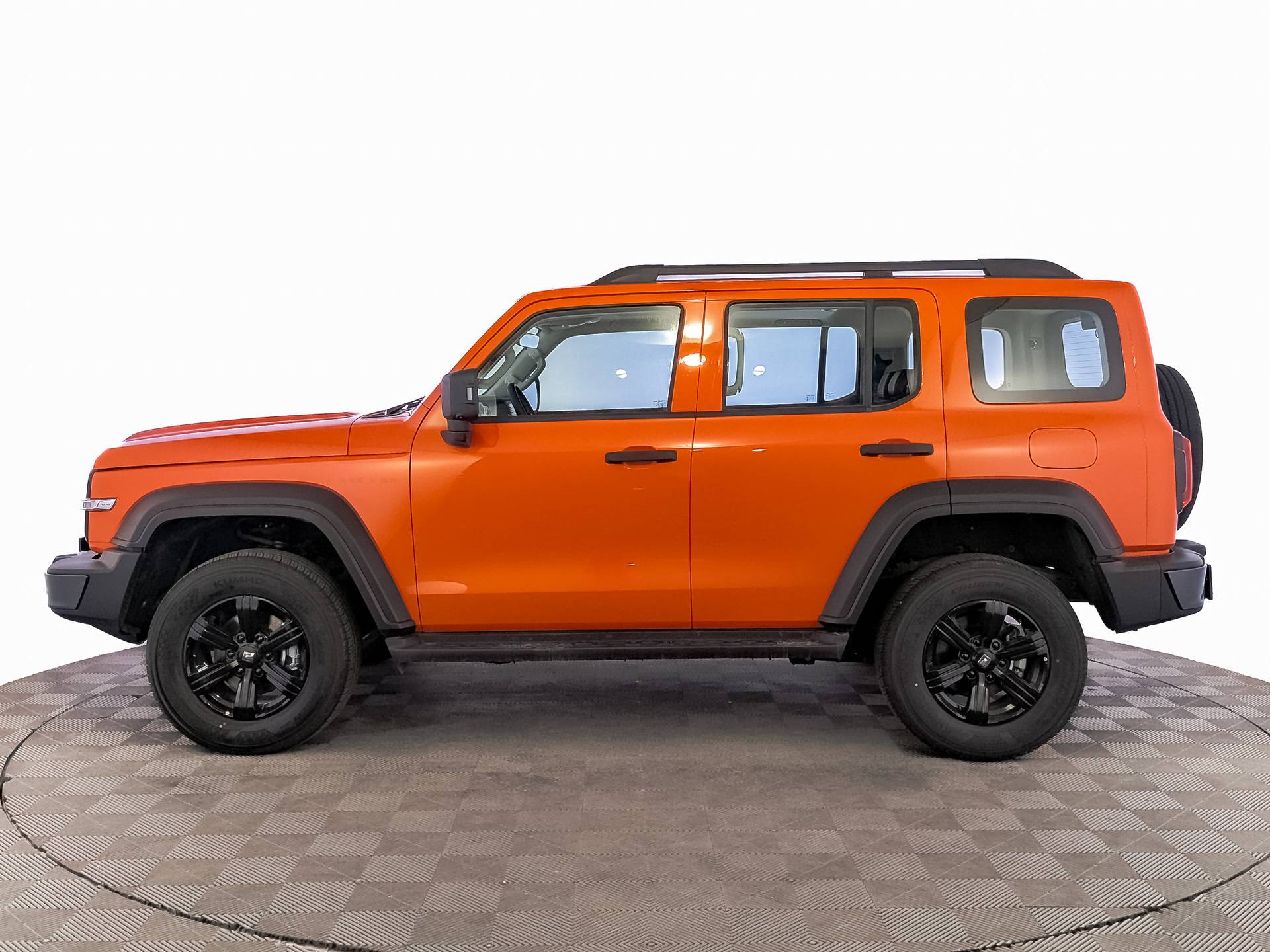 Tank 300 City Adventure 2.0 8AT 4WD