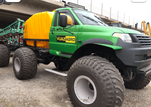 ТД Цульф ВУАЗ АГРО 2000M универсальный самоходный разбрасыватель