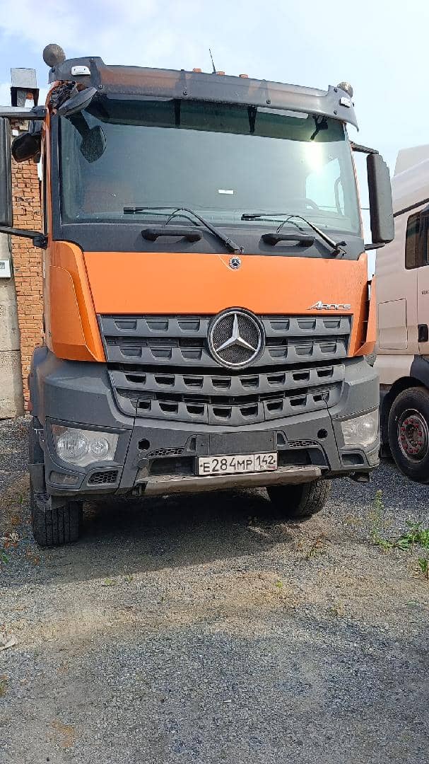 Mercedes-Benz Arocs 5 3348 S 6x4 (ClassicSpace),  10 000 км, 2020 года в лизинг