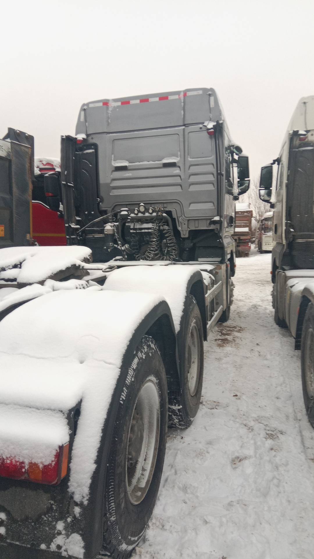 Sitrak С7Н 6×4 ZZ4256V364HE,  47 059 км, 2023 года в лизинг