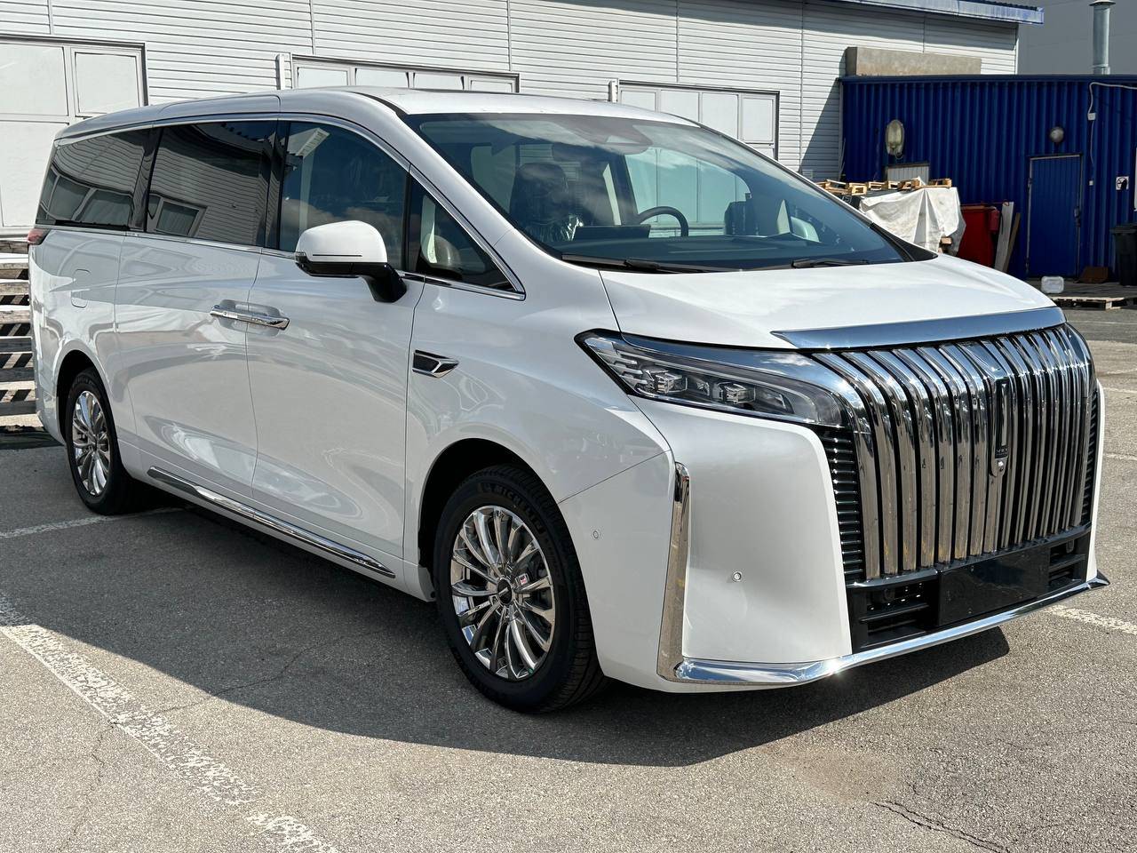 Wey 80 PHEV 1.5 T DHT 4WD Business Lounge