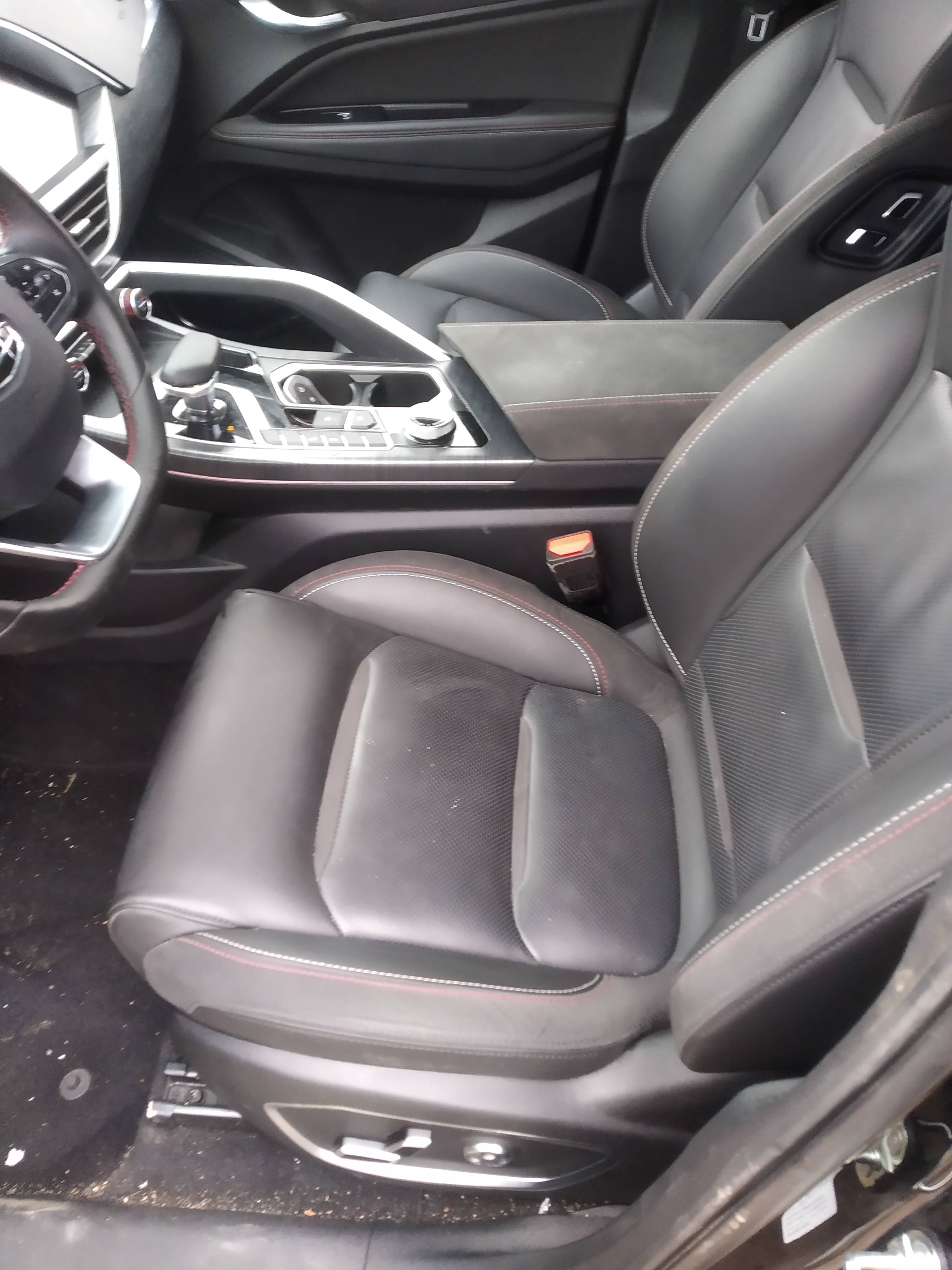 Geely Tugella,  43 930 км, 2023 года в лизинг