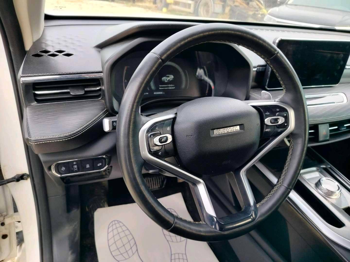Haval Jolion,  209 956 км, 2023 года в лизинг