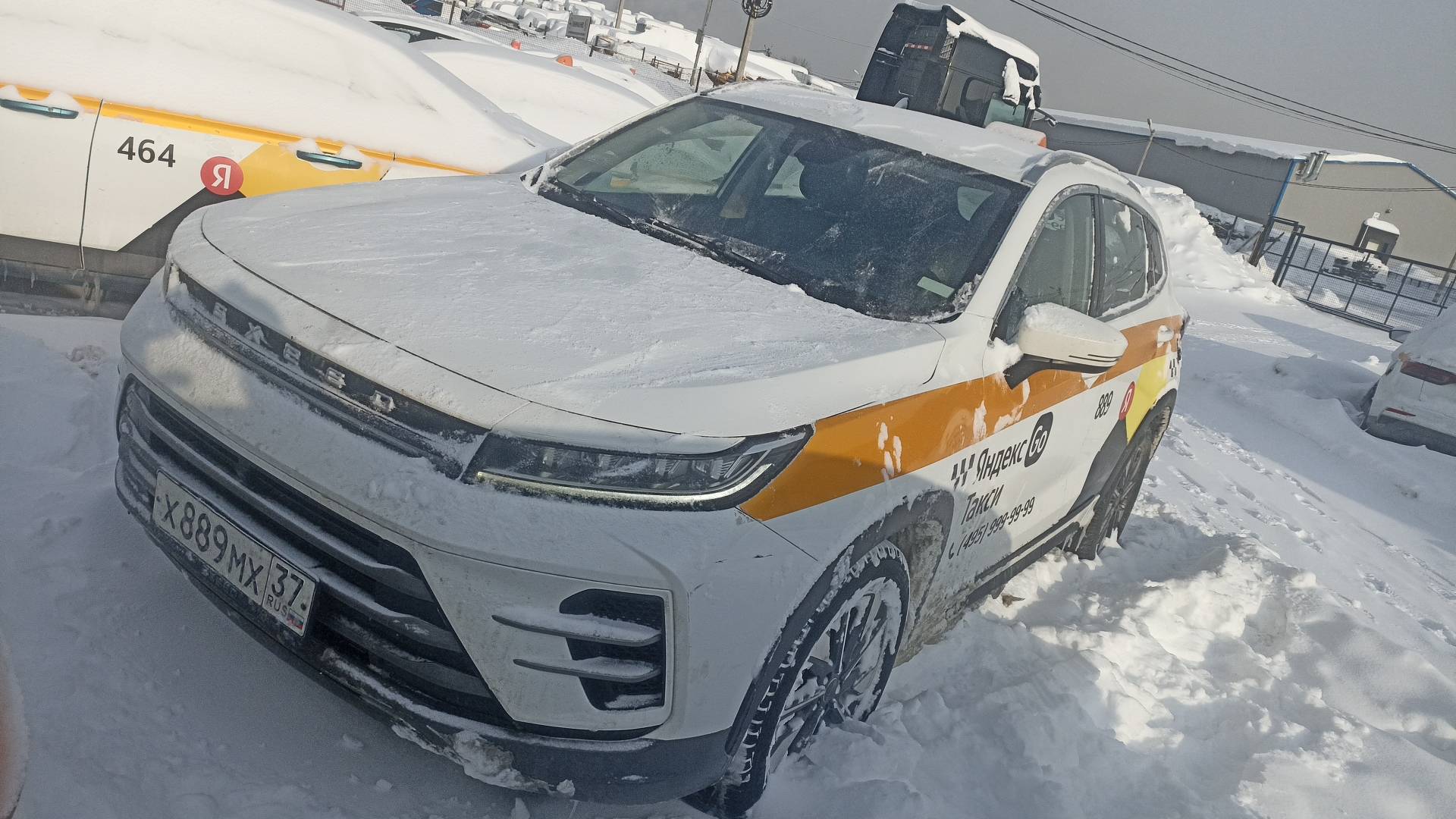 EXEED LX,  185 890 км, 2023 года в лизинг