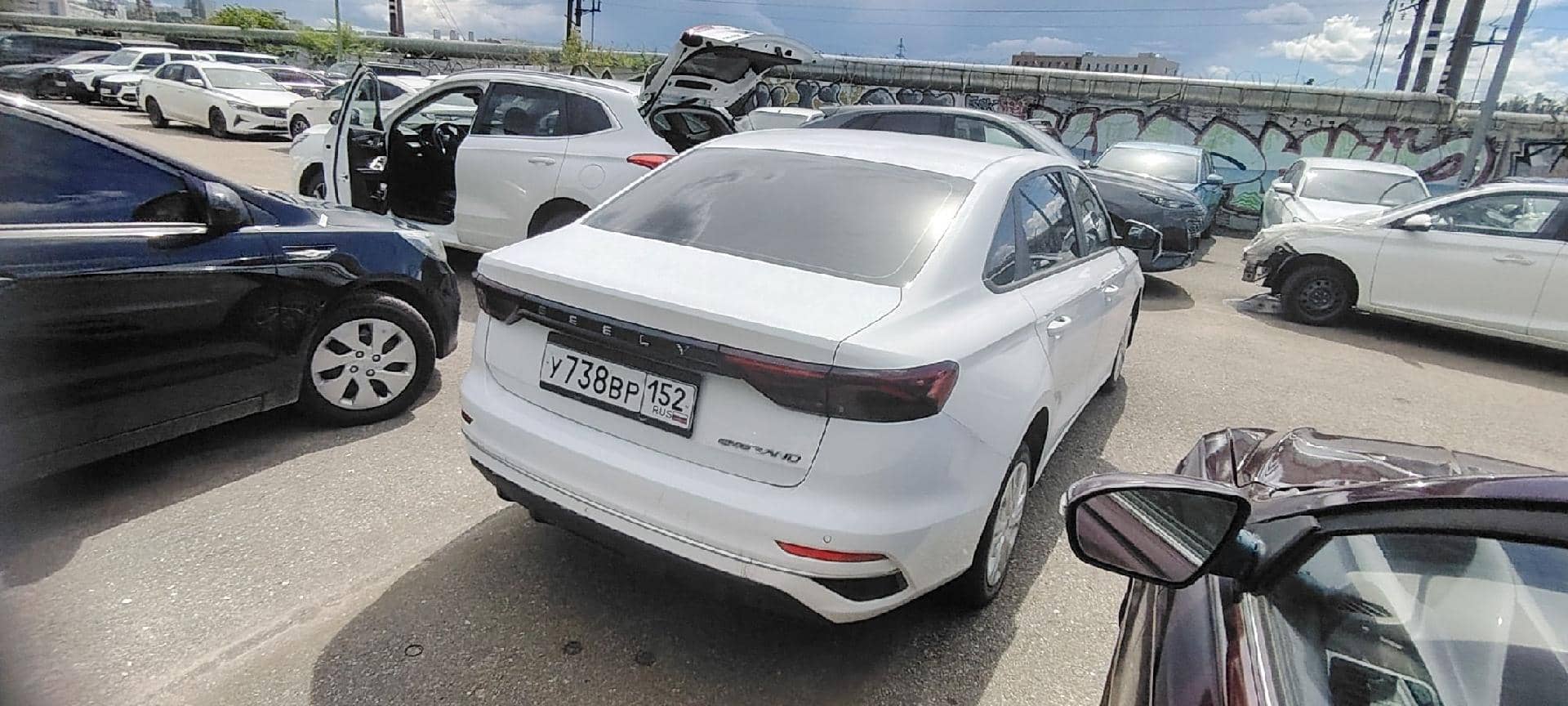 Geely Emgrand,  119 602 км, 2023 года в лизинг