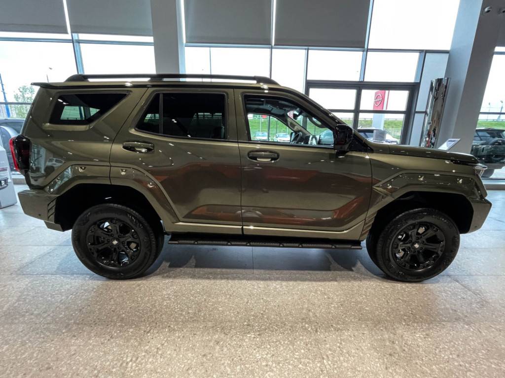 Tank 400 2.0T AT 4WD Premium