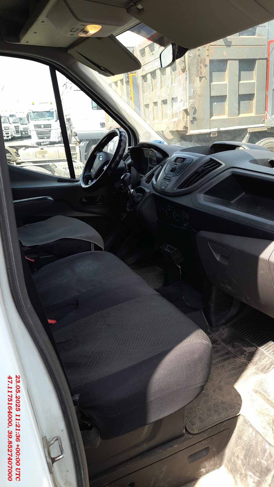 Ford Transit,  371 564 км, 2021 года