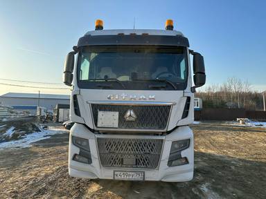 Sitrak C7H MAX 4x2 ZZ4186V361HE