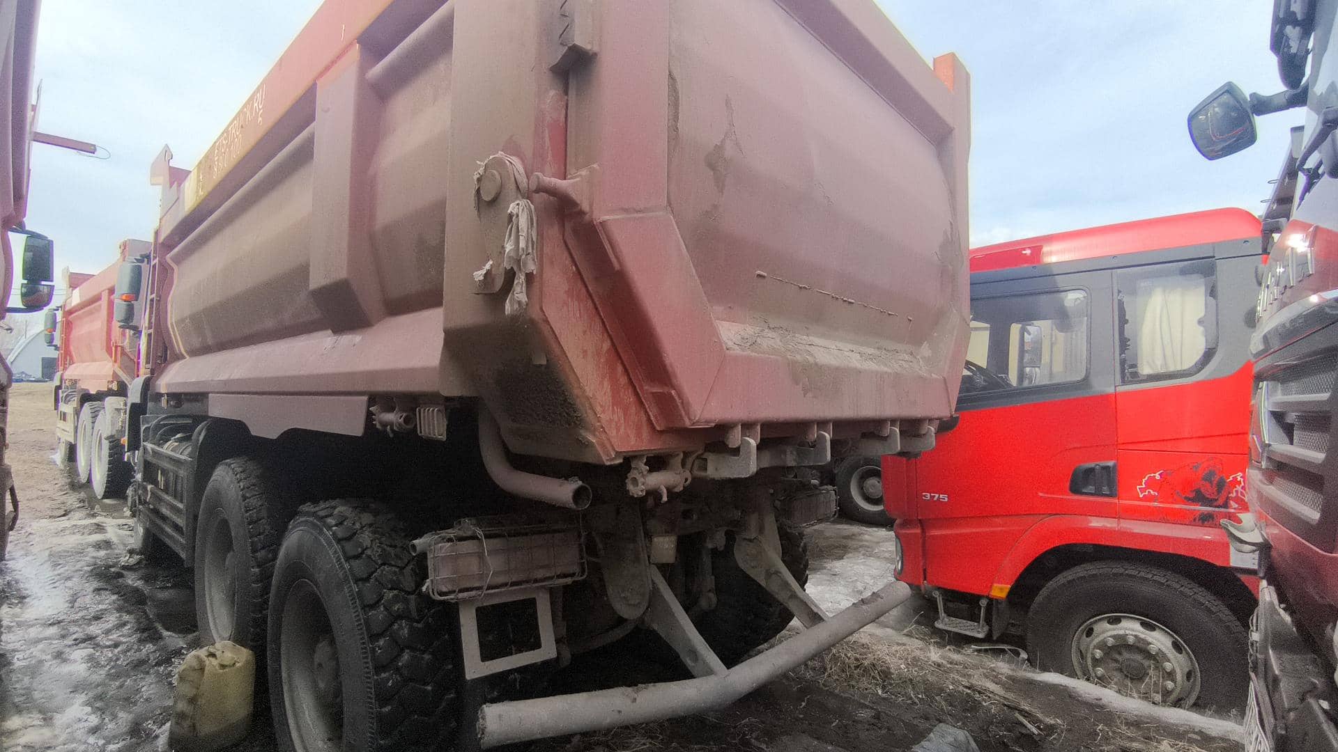 Sitrak ZZ3406V455ME,  104 534 км, 2024 года в лизинг