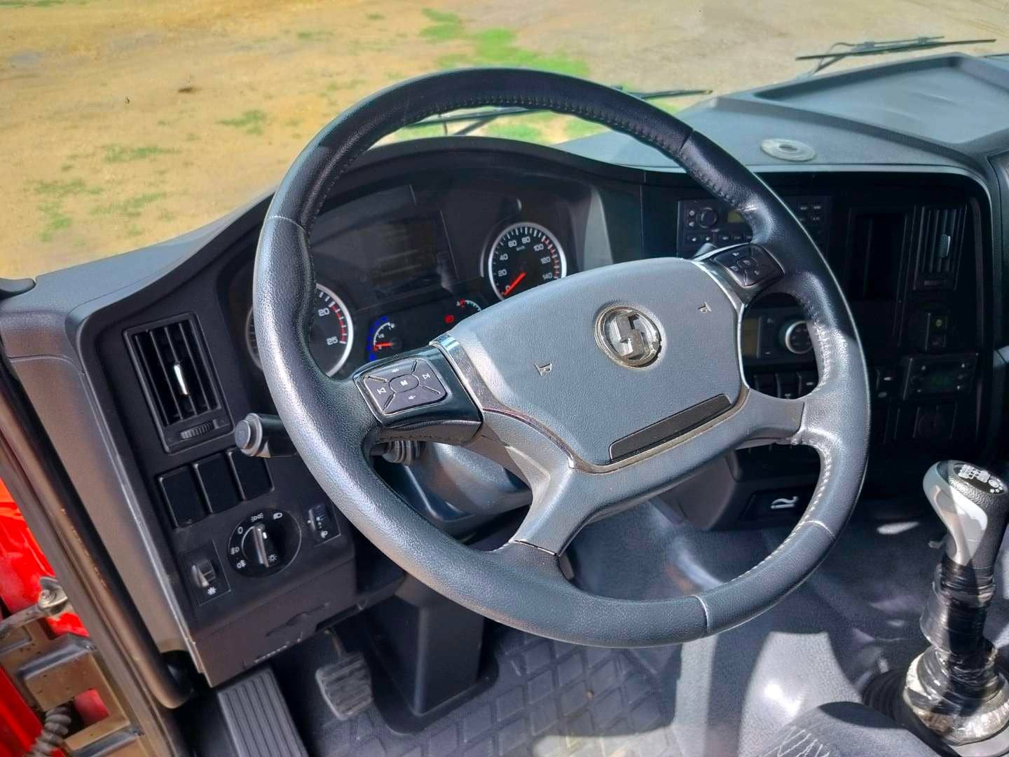 Shacman SX4189XD1Q1,  228 021 км, 2022 года в лизинг