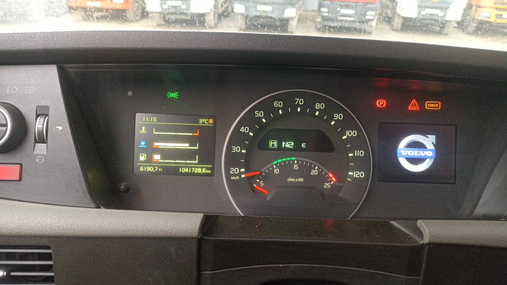 Volvo FH 460 4x2 (FH Globetrotter),  1 041 728 км, 2016 года в лизинг