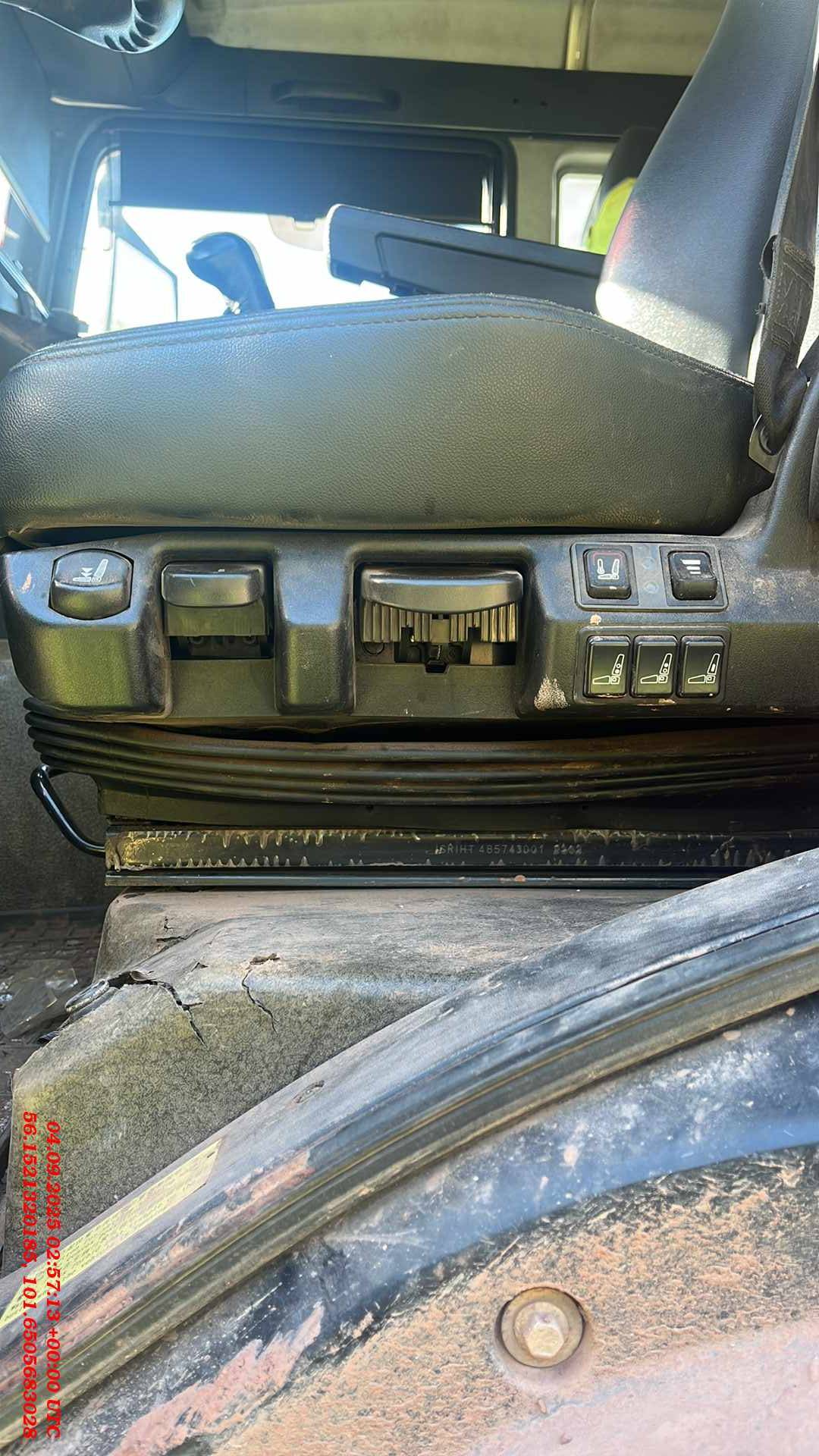 Sitrak ZZ4406V395ME 6x6,  85 255 км, 2023 года в лизинг