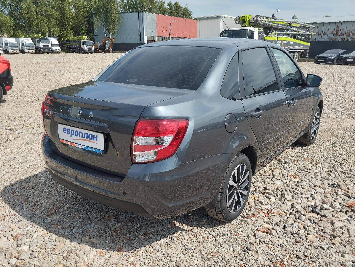Lada Granta седан,  15 145 км, 2025 года в лизинг