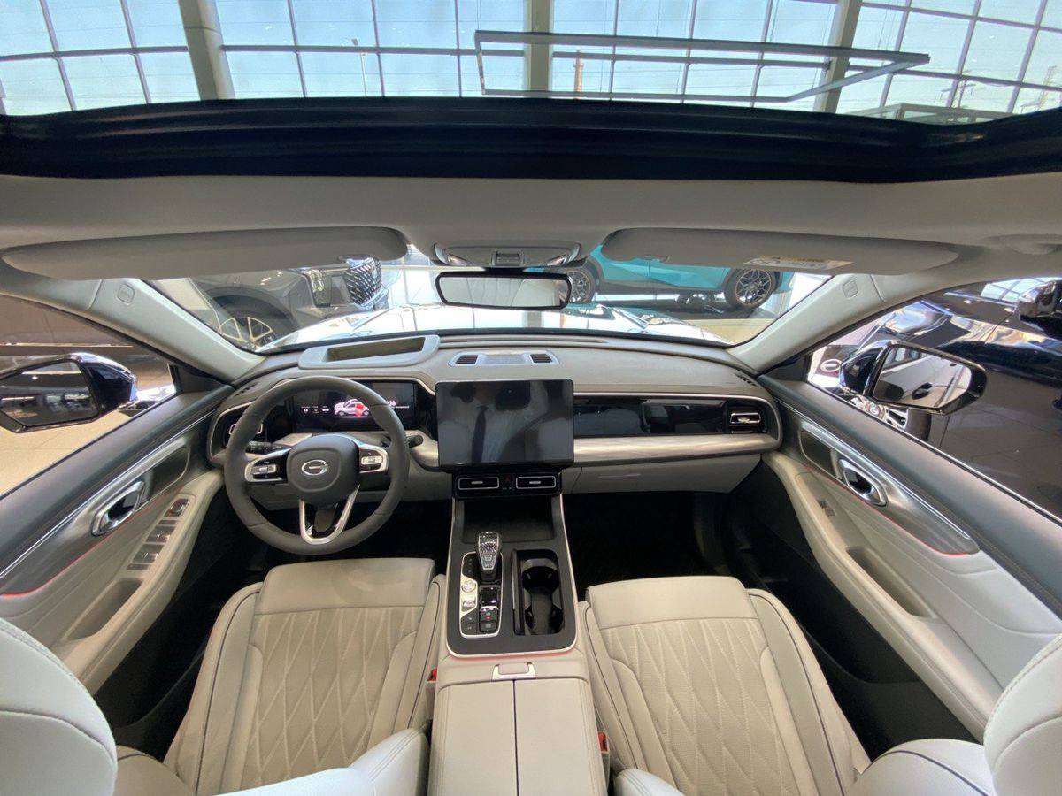 GAC GS8 GX Premium 2.0 8AT 4WD