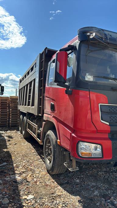 Shacman SX32586V384