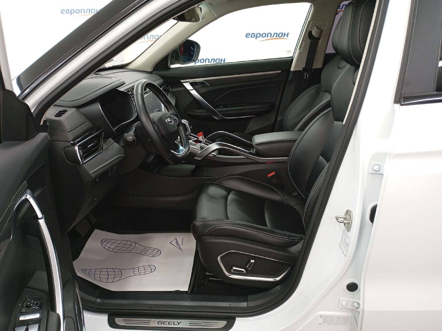 Geely Atlas Pro,  41 831 км, 2023 года в лизинг