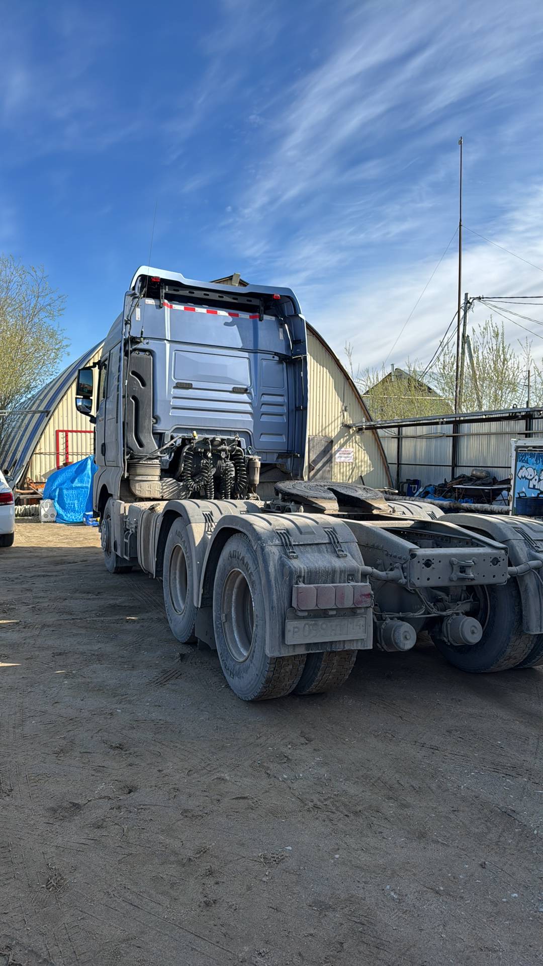 Sitrak С7Н MAX 6×4 ZZ4256V364HE,  122 499 км, 2023 года в лизинг