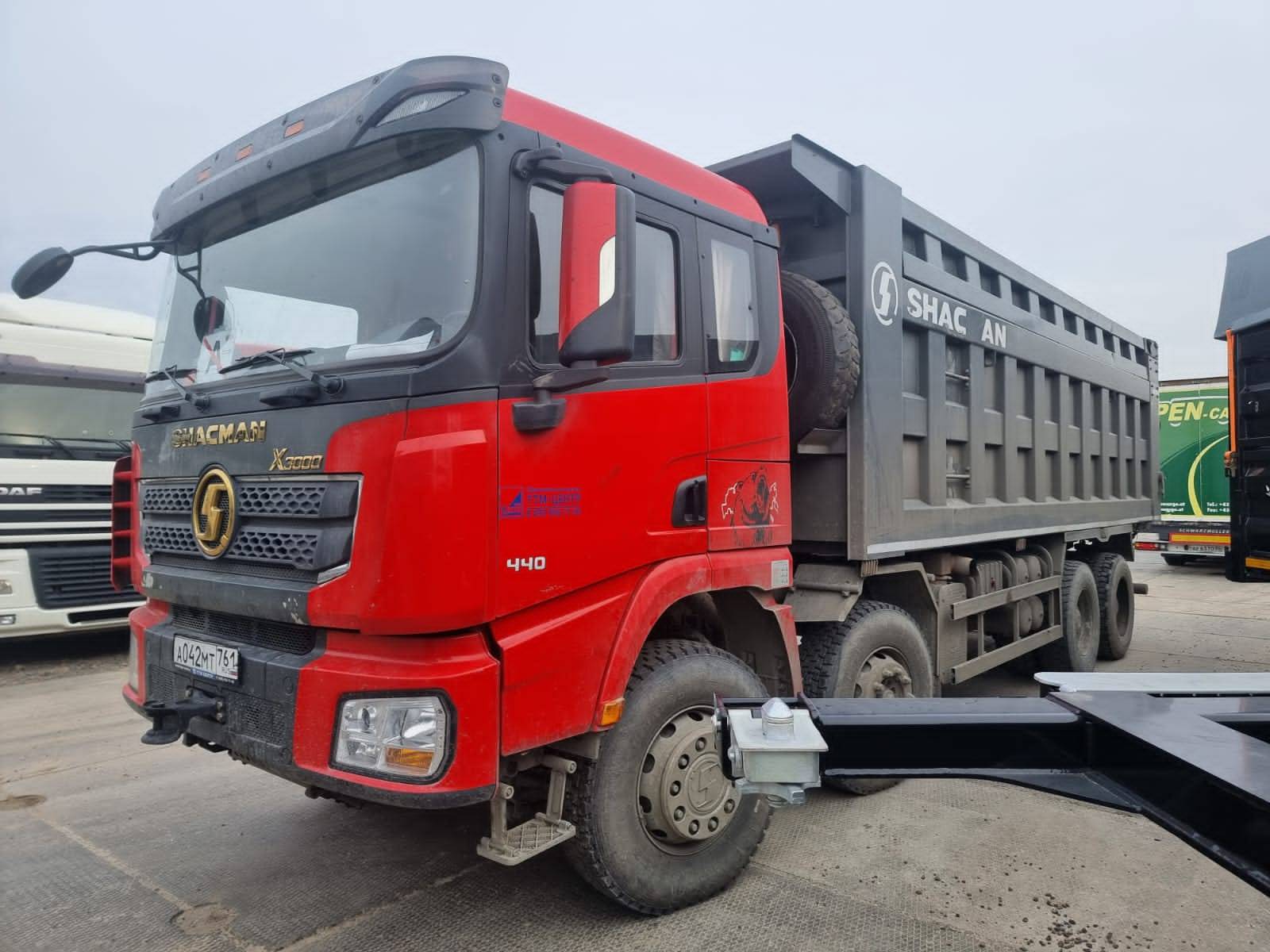 Shacman SX33186W366C