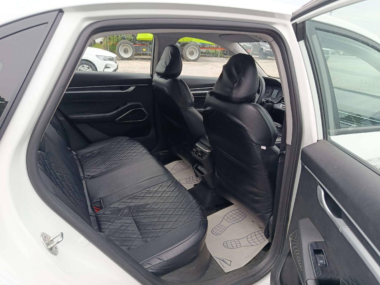 Geely Emgrand,  69 882 км, 2024 года в лизинг