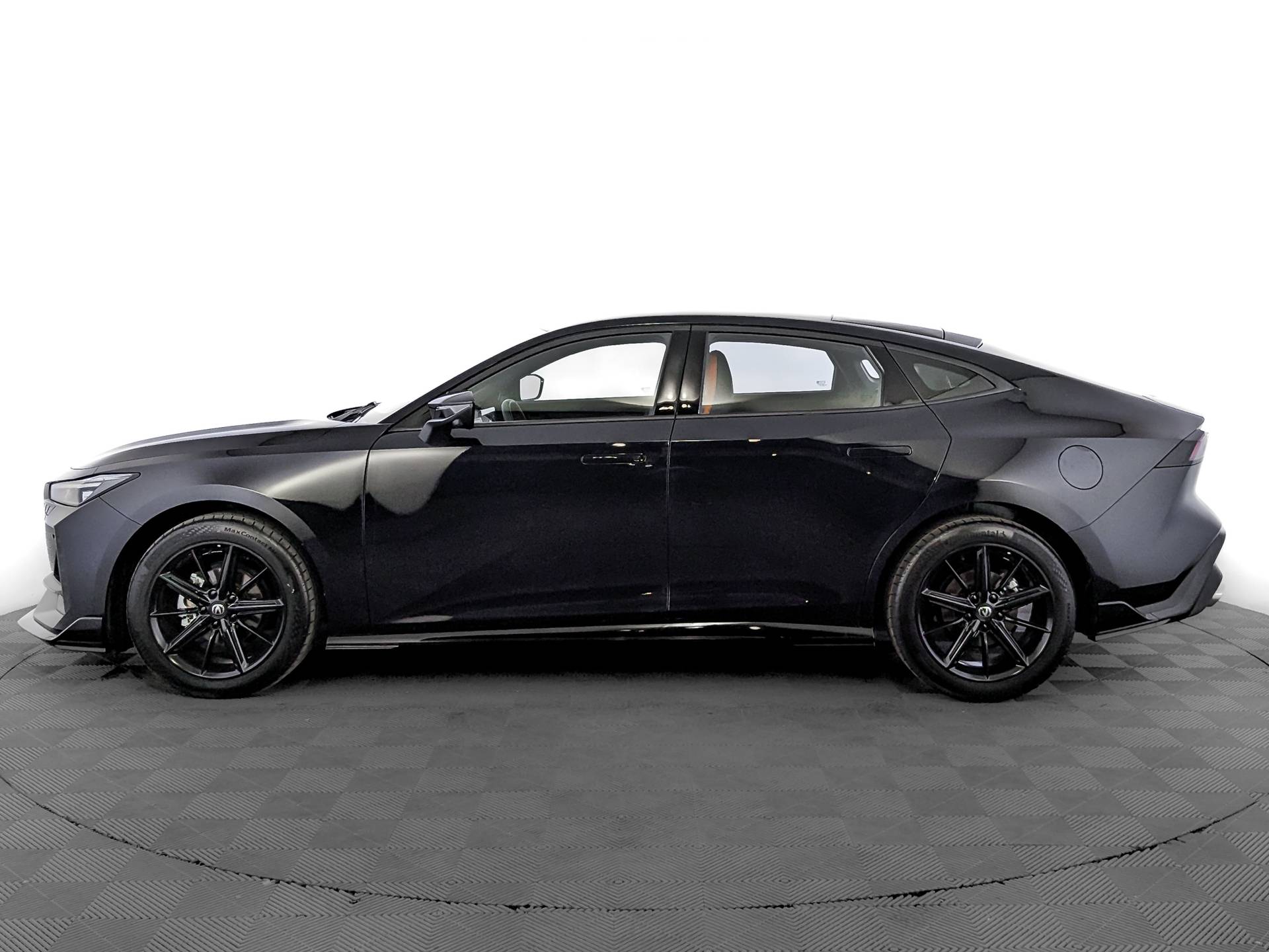 Changan Uni-V 1.5 7DCT Luxe