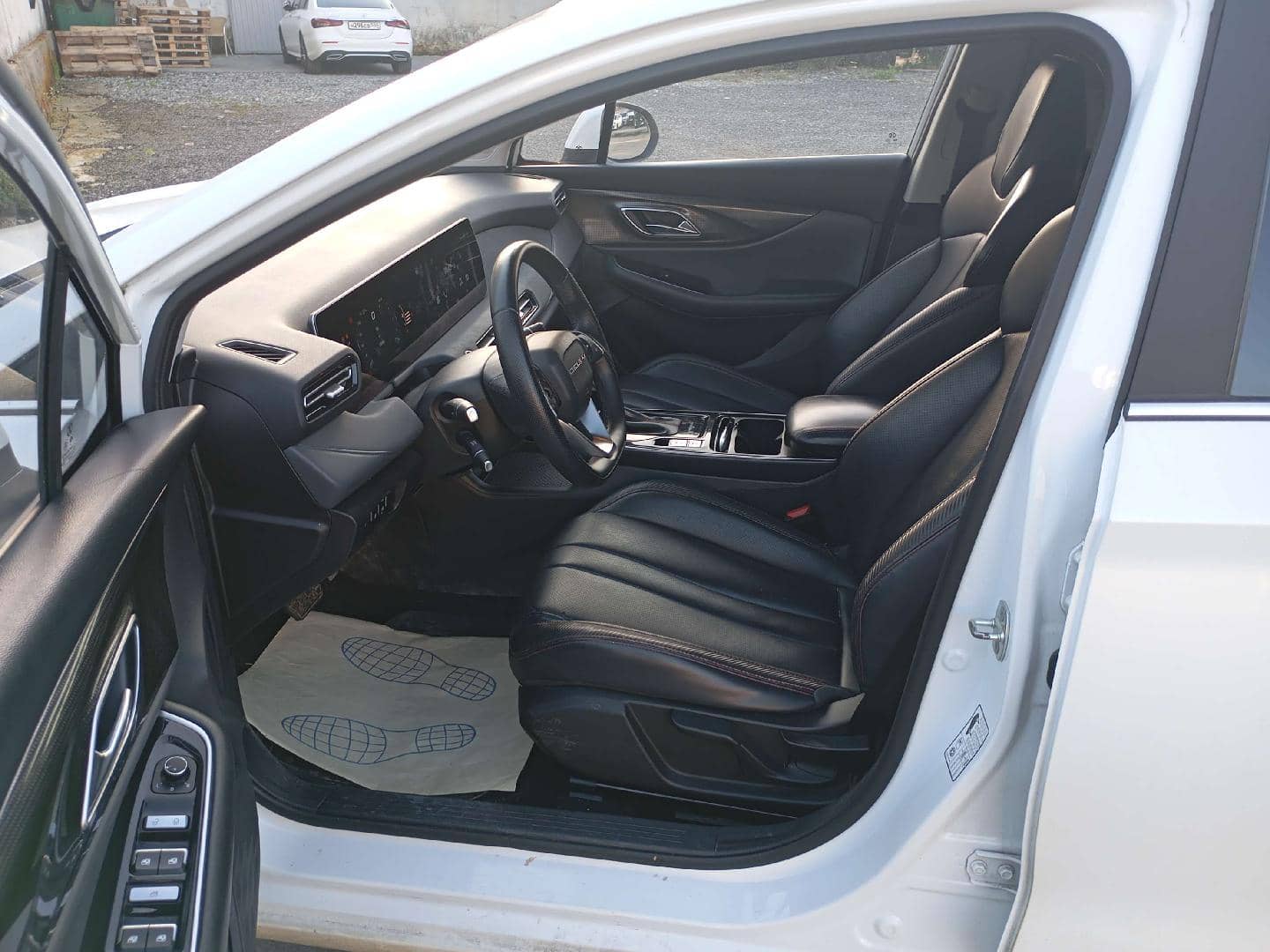 BAIC Ю5 Плюс (U5 Plus),  130 978 км, 2023 года в лизинг