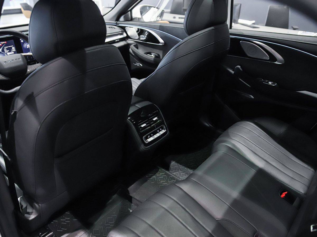 EXEED TXL Prestige 1.6 TGDI DCT7 AWD