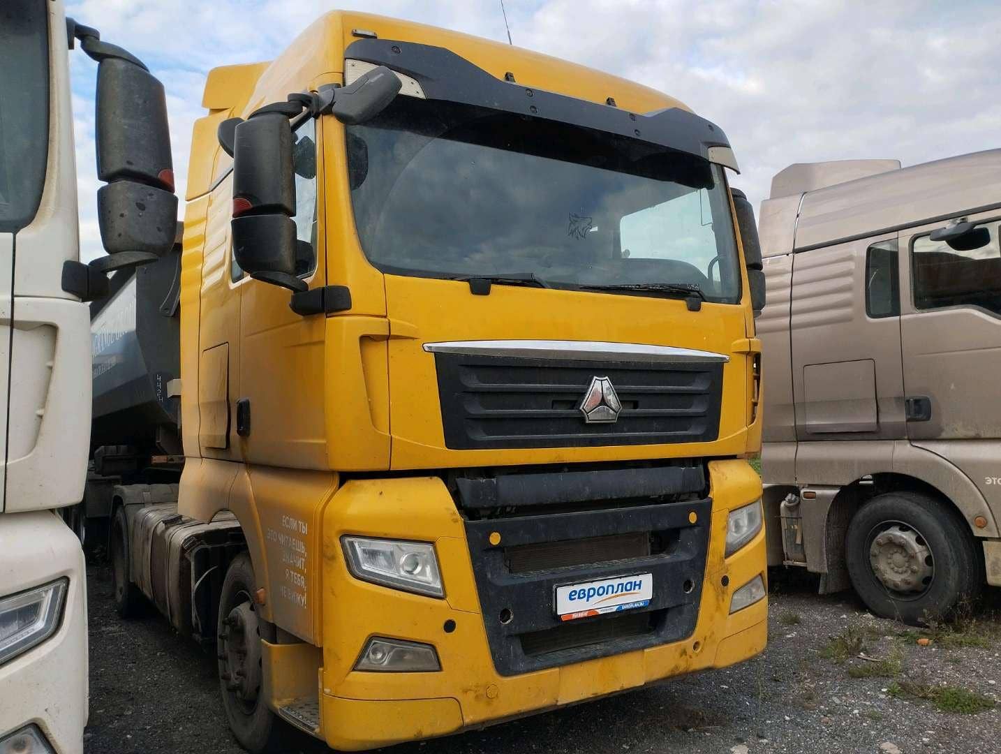 Sitrak C7H 4x2 ZZ4186V361HE,  876 323 км, 2022 года в лизинг