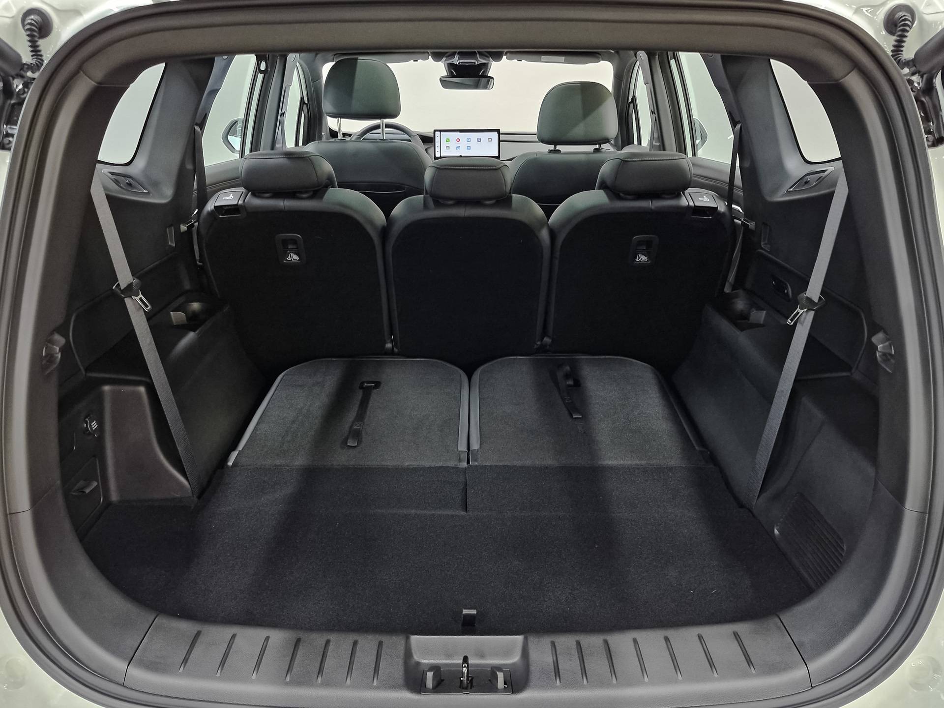 Geely Okavango Flagship 2.0T 7DCT 2WD