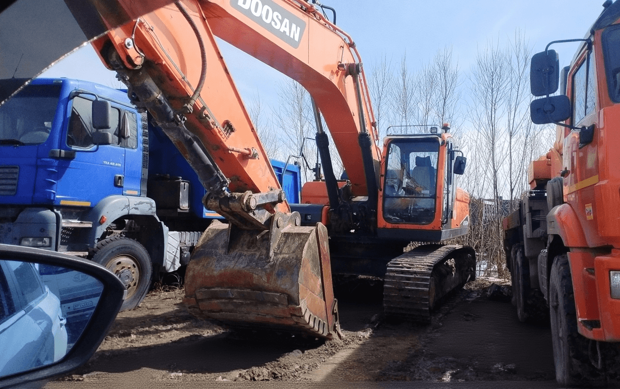 DOOSAN/DEVELON DX300LCA-7M