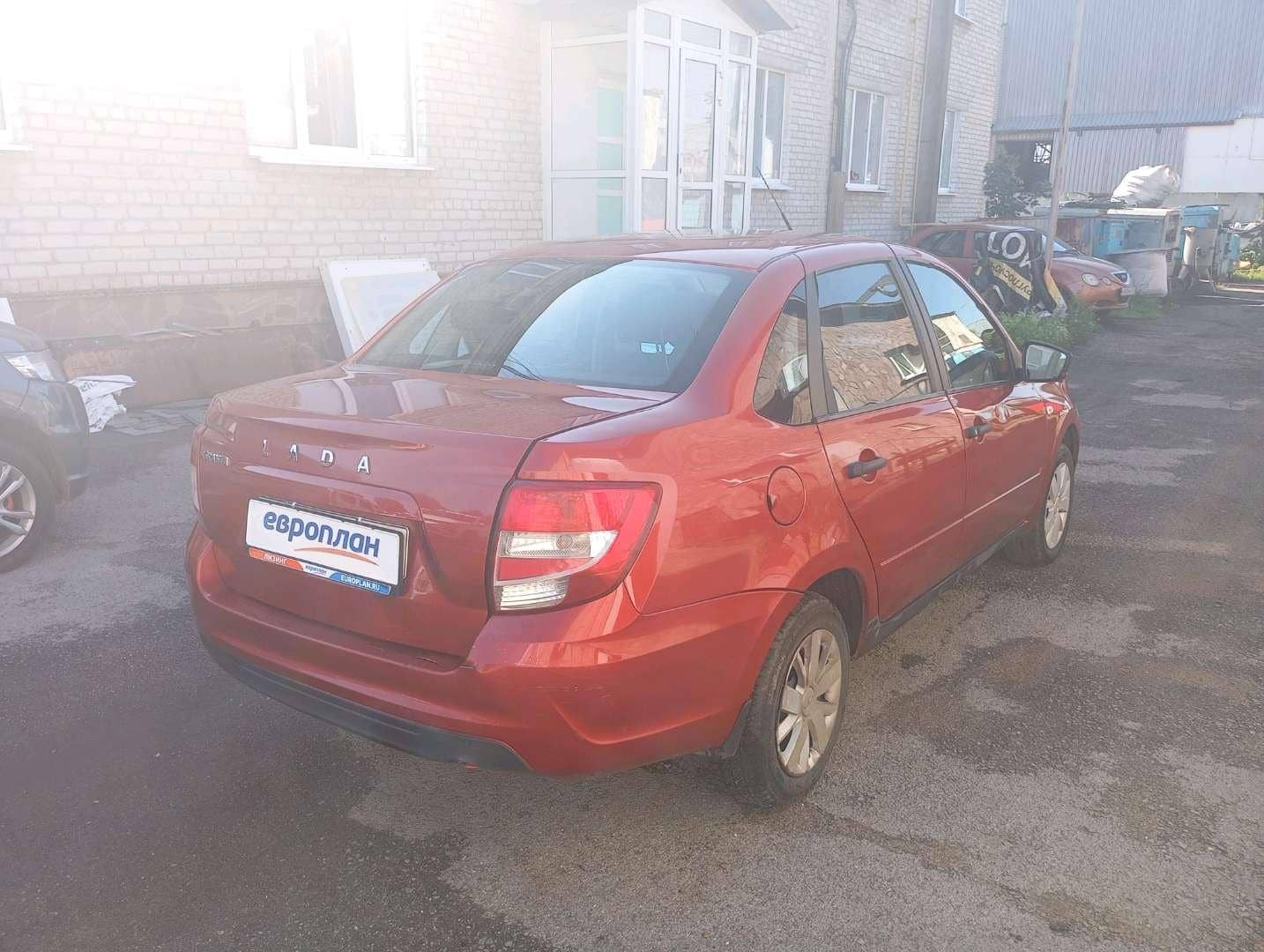 Lada Granta седан,  173 926 км, 2021 года в лизинг